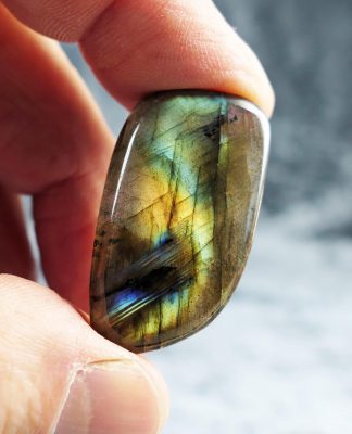 Labradorit, Norwegen, 377CB